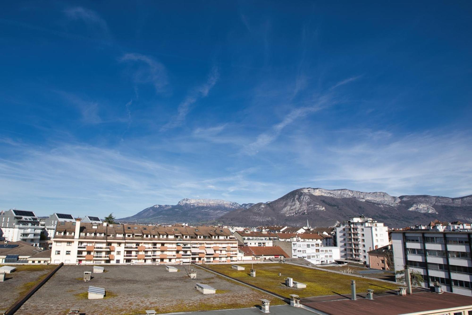 Le Sommet Citadin Avec Vue Apartment Annecy Exterior photo